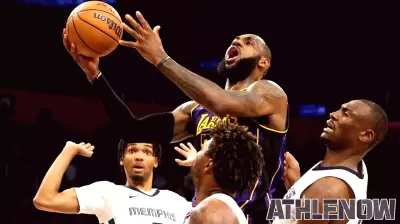 Fans Express Concerns Over Lakers' Struggles